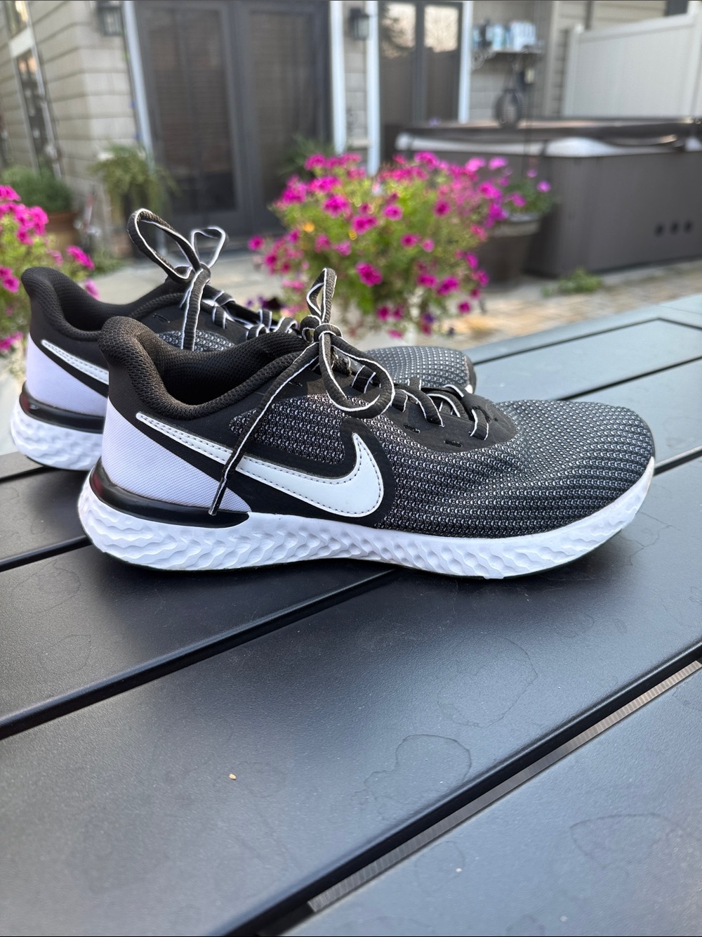 Nike Black and White Men’s Running Trainers